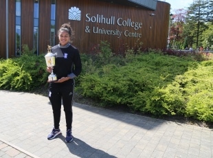 Jess Carter PFA Young Player of the Year