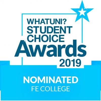 whatuni shortlisting logo