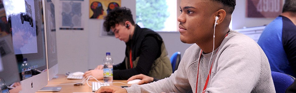 UAL Level 3 Diploma/Extended Graphic Design