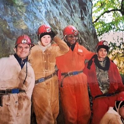 Team building in overrauls