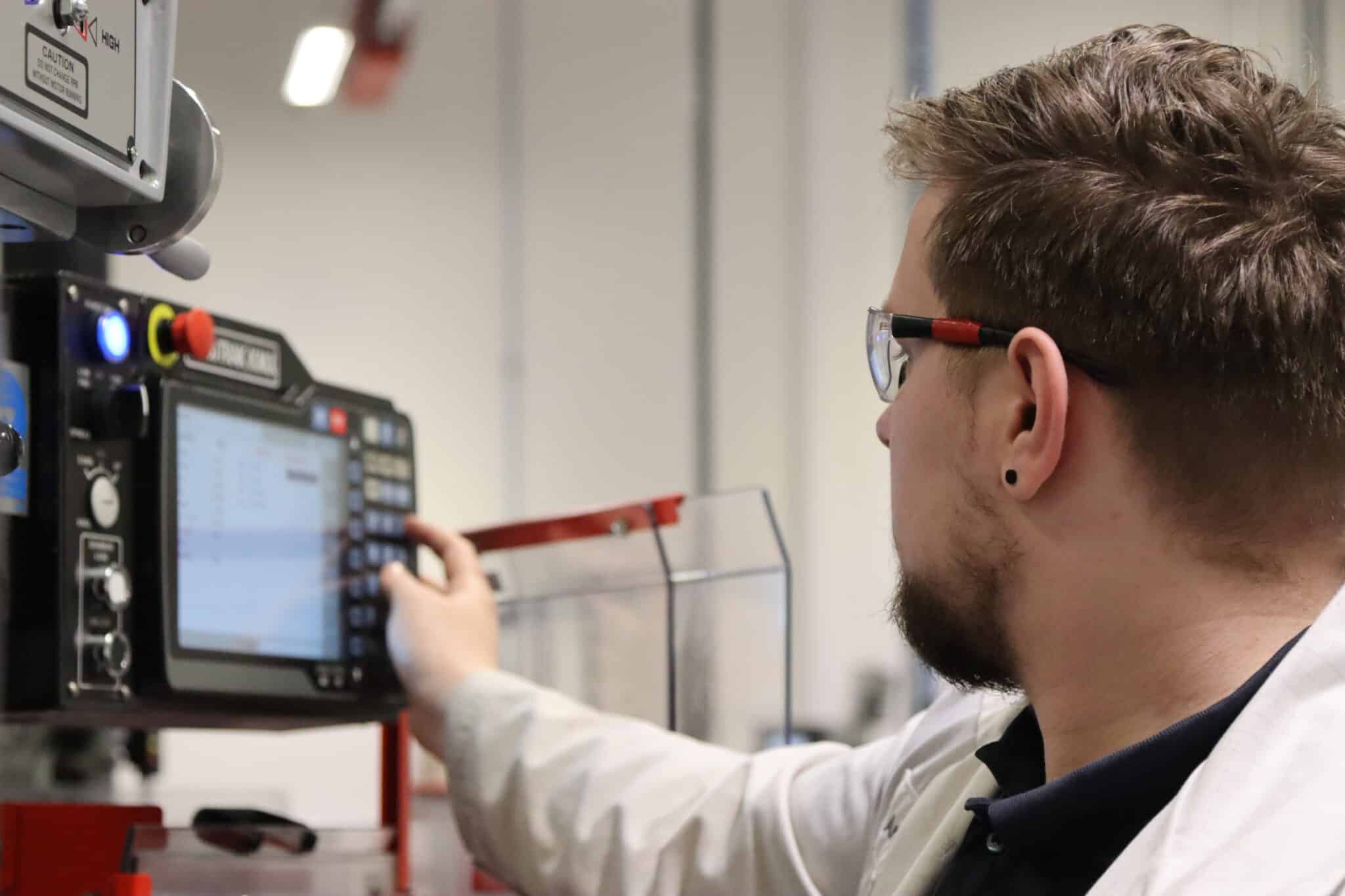 Engineering apprentices lead the way in automotive industry