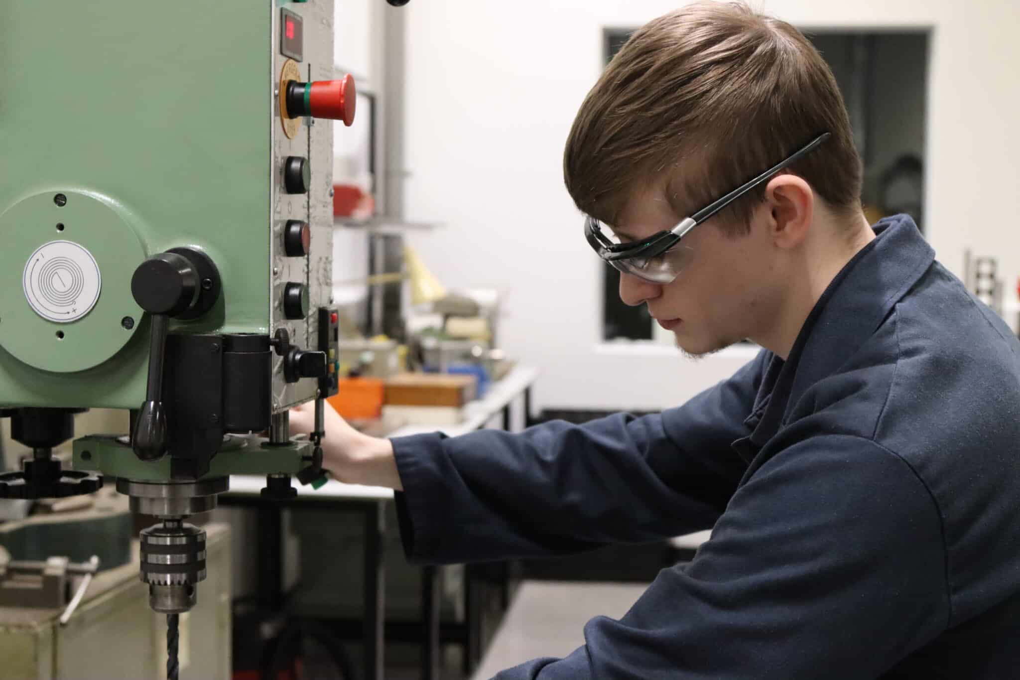 Engineering apprentices lead the way in automotive industry