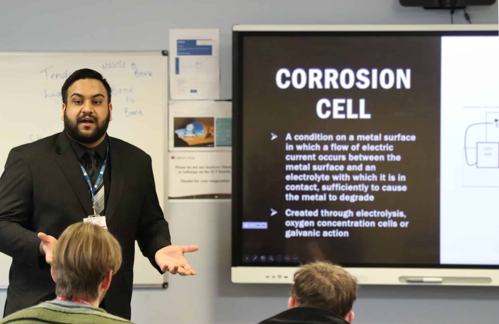 Aerospace graduate returns to inspire next generation