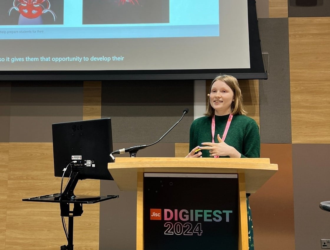 Emily presenting at Digifest 2024