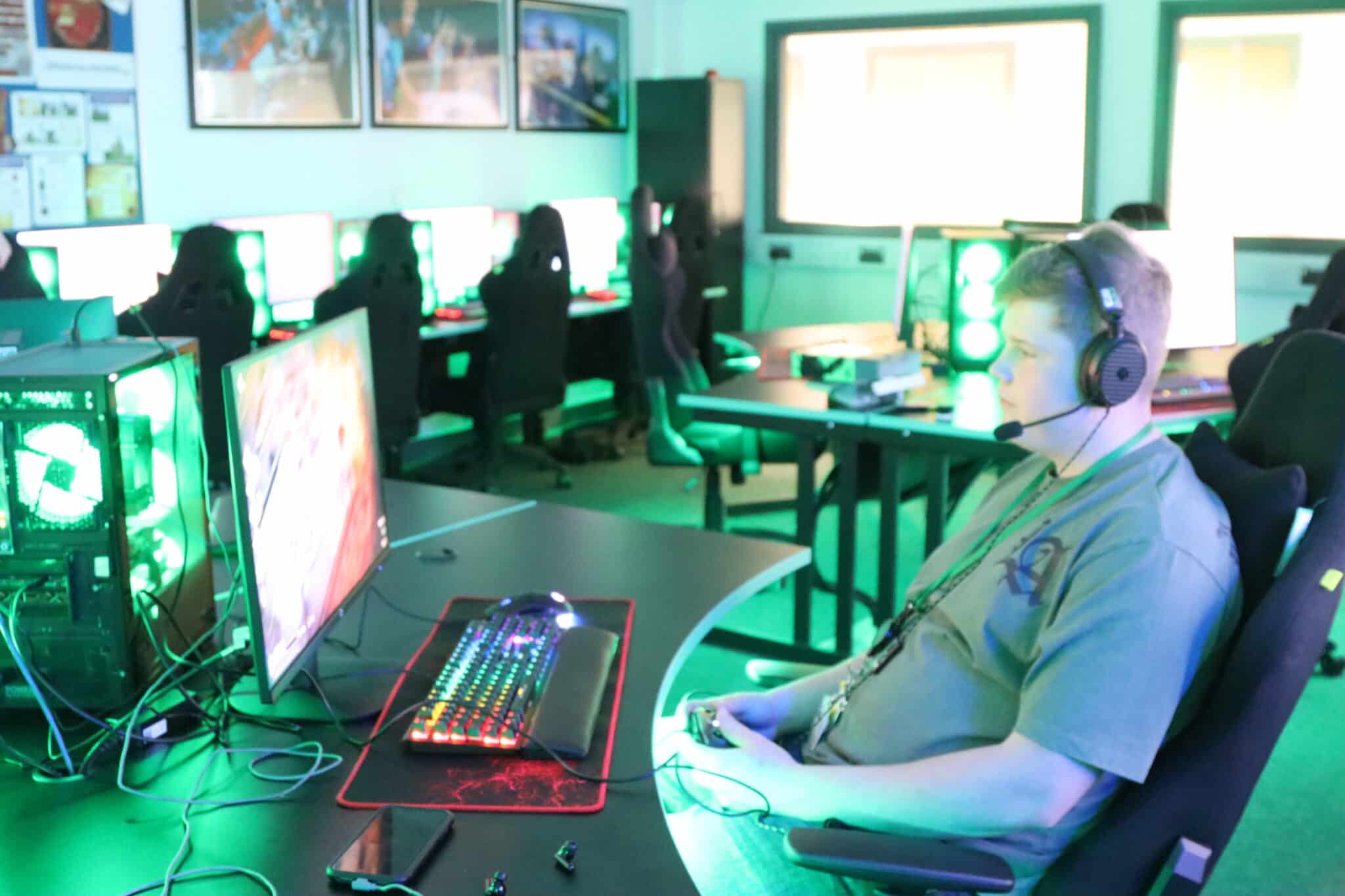College to launch university level Esports course